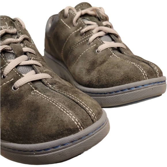 Dansko Gray Suede Sneakers size 6.5/7 (37) - Picture 3 of 7